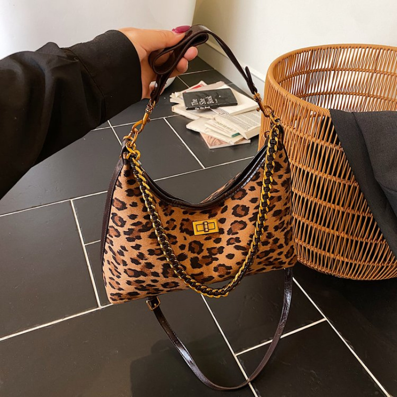 Elegant Crossbody Handbag Luxu - Luxury Bags Paris recension och pris