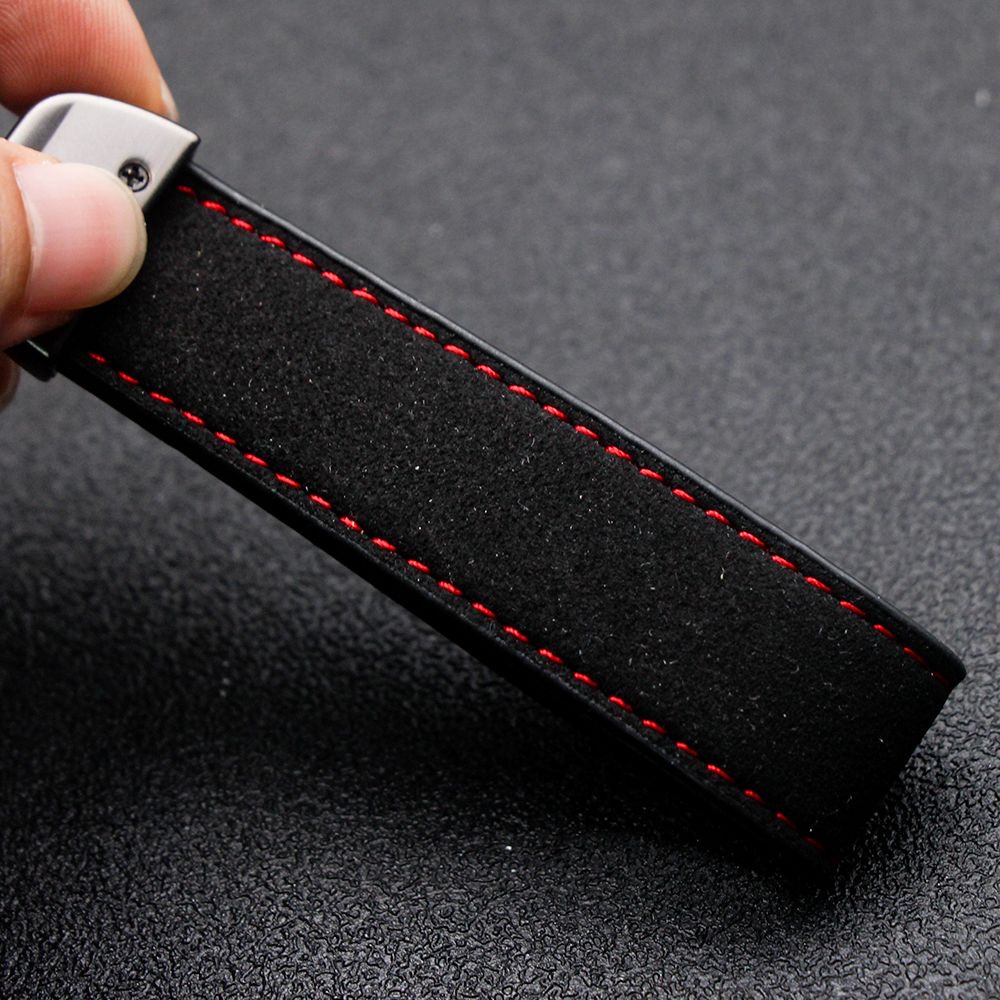 Suede Leather Car Keychain Hig - Luxury Xmas Bags recension och pris