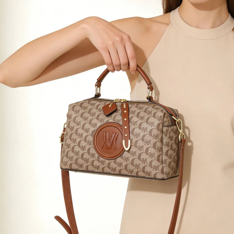 Boston bag, pillow bag, women' - Luxurious Bag recension och pris
